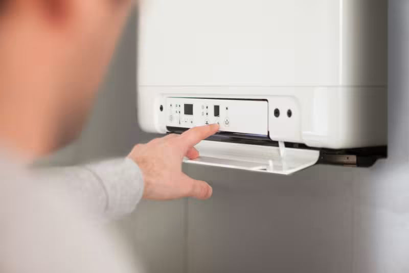 DAIKIN Altherma R Hybrid 8 kW Gas-Brennwertgerät, 1-phasig230V, HeizenKühlen, EHYHBX08AV3