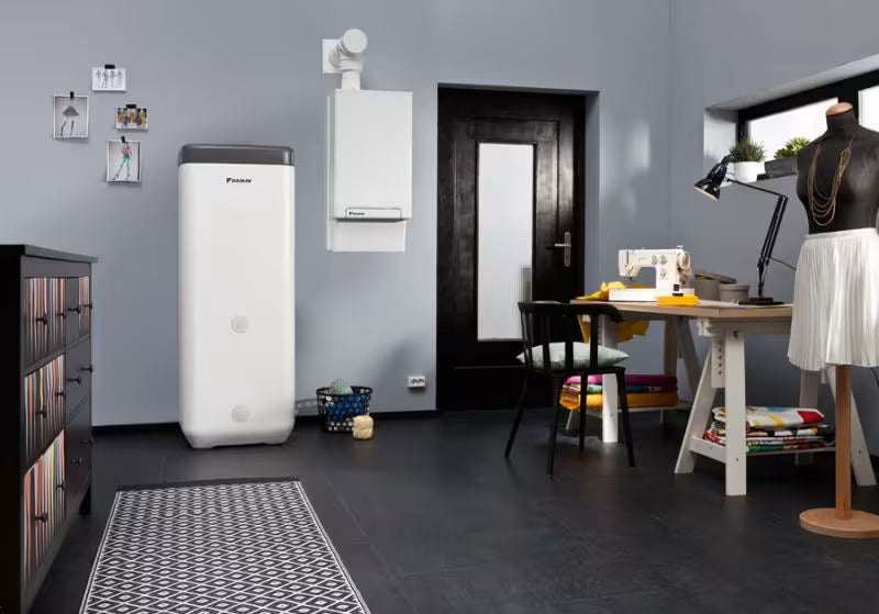 DAIKIN Altherma R Hybrid 8 kW Gas-Brennwertgerät, 1-phasig230V, HeizenKühlen, EHYHBX08AV3